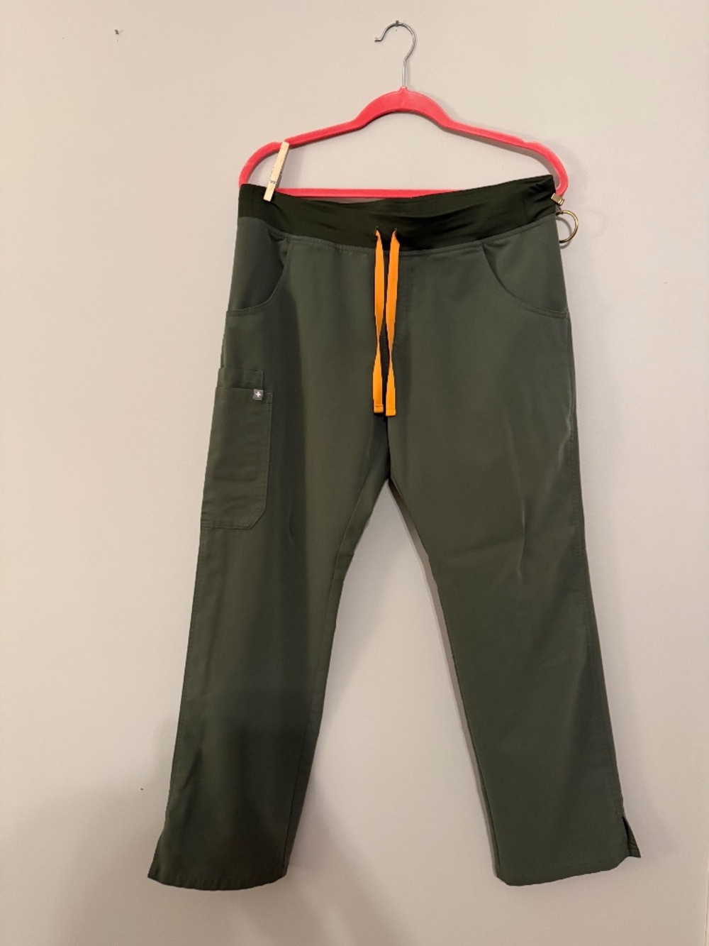 Women’s Large Green Scrub Pants straight Leg cargo